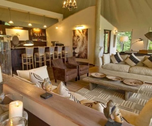 Sanctuary-Stanleys-Camp-Lounge-770x420